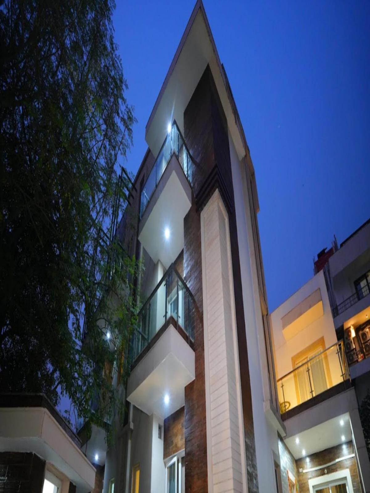 Mallenzo Suites Dlf Phase 1 Gurgaon Extérieur photo